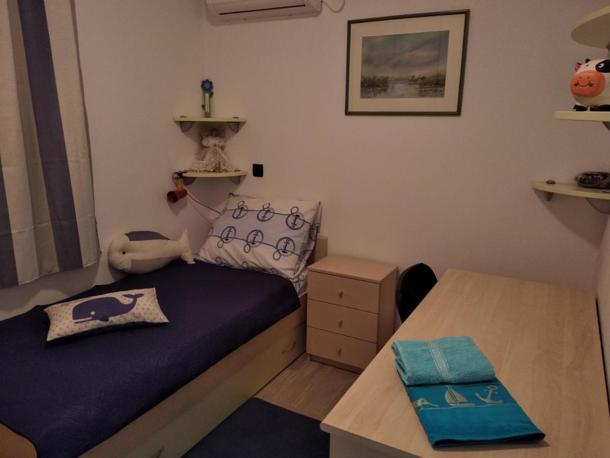 Apartman Angela غييكا المظهر الخارجي الصورة