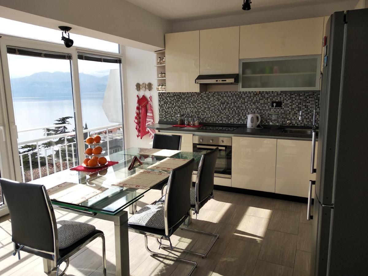 Apartman Angela غييكا المظهر الخارجي الصورة